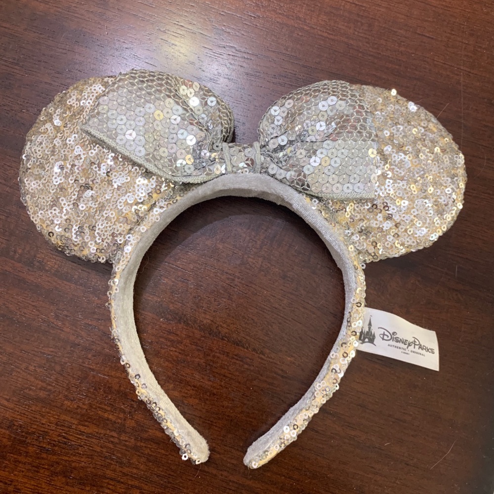 Disney Minnie Ears Silver